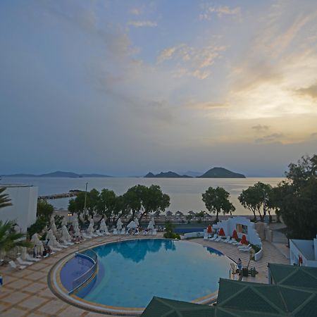 Yelken Mandalinci Spa&Wellness Hotel Turgutreis Bagian luar foto